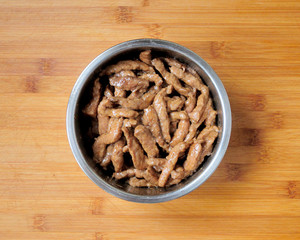 杭椒牛柳黑椒牛柳 终于找到炒出嫩牛肉的办法了 肉片肉丝都适用的做法 步骤5